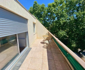 Appartement T1 cosy- terrasse - parking gratuit